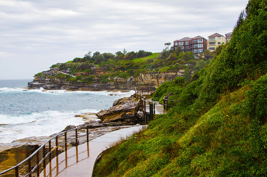 This image shows the scenery on the Bondi Beach to Bronte Walk, Sydney, Australia